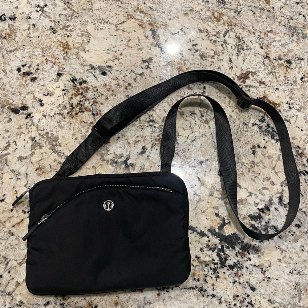 Lululemon Crossbody